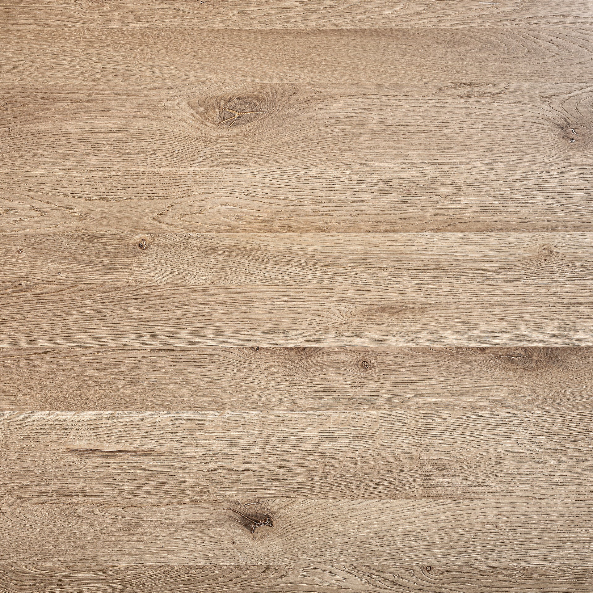 SULLY DINING TABLE